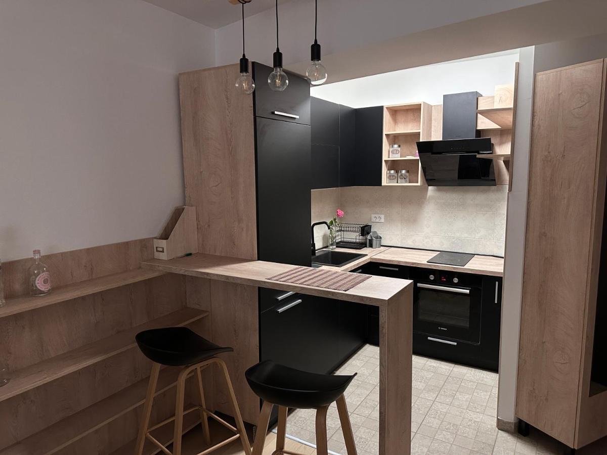 Dow Apartments - Luxury 13Th Floor, Parking Skopje Ngoại thất bức ảnh