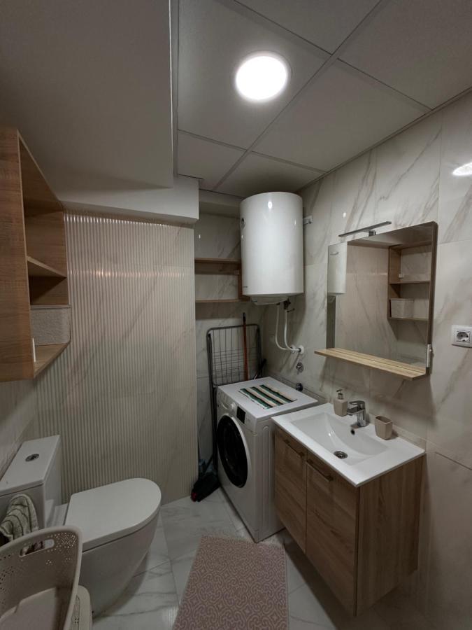 Dow Apartments - Luxury 13Th Floor, Parking Skopje Ngoại thất bức ảnh